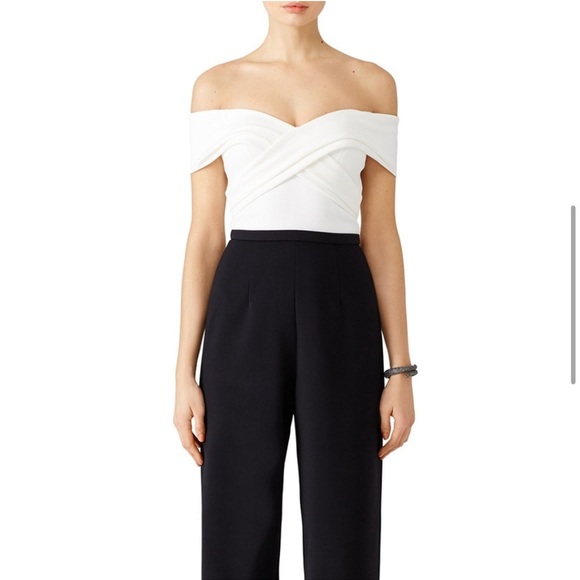 NWT Theia Black/Ivory Crisscross Off the Shoulder Color Block Jumpsuit Size 10 - Picture 8 of 16